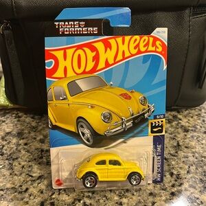 Hot Wheels Transformers Bumblebee Volkswagen Beetle Bug 1/64 toy car new